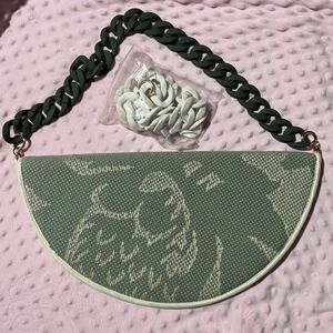 clutch purses Hand Bag Kisa Kisa Houston Texas. Sickle Cell Purse Green,‎ Chain